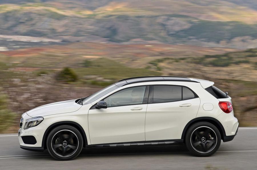  Mercedes-Benz GLA250 4Matic 2014 года  (фото 6 из 60)
